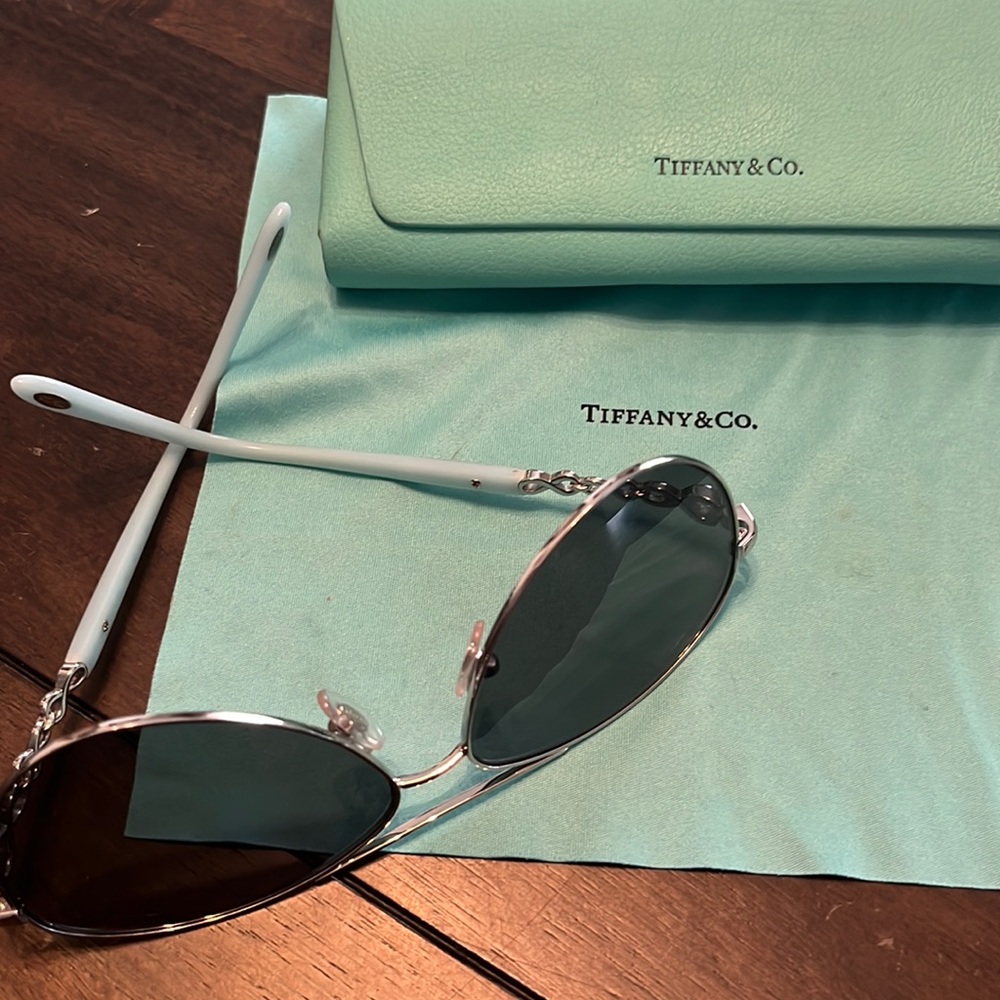 Authentic Tiffany & CO. sunglasses with new replacement lenses